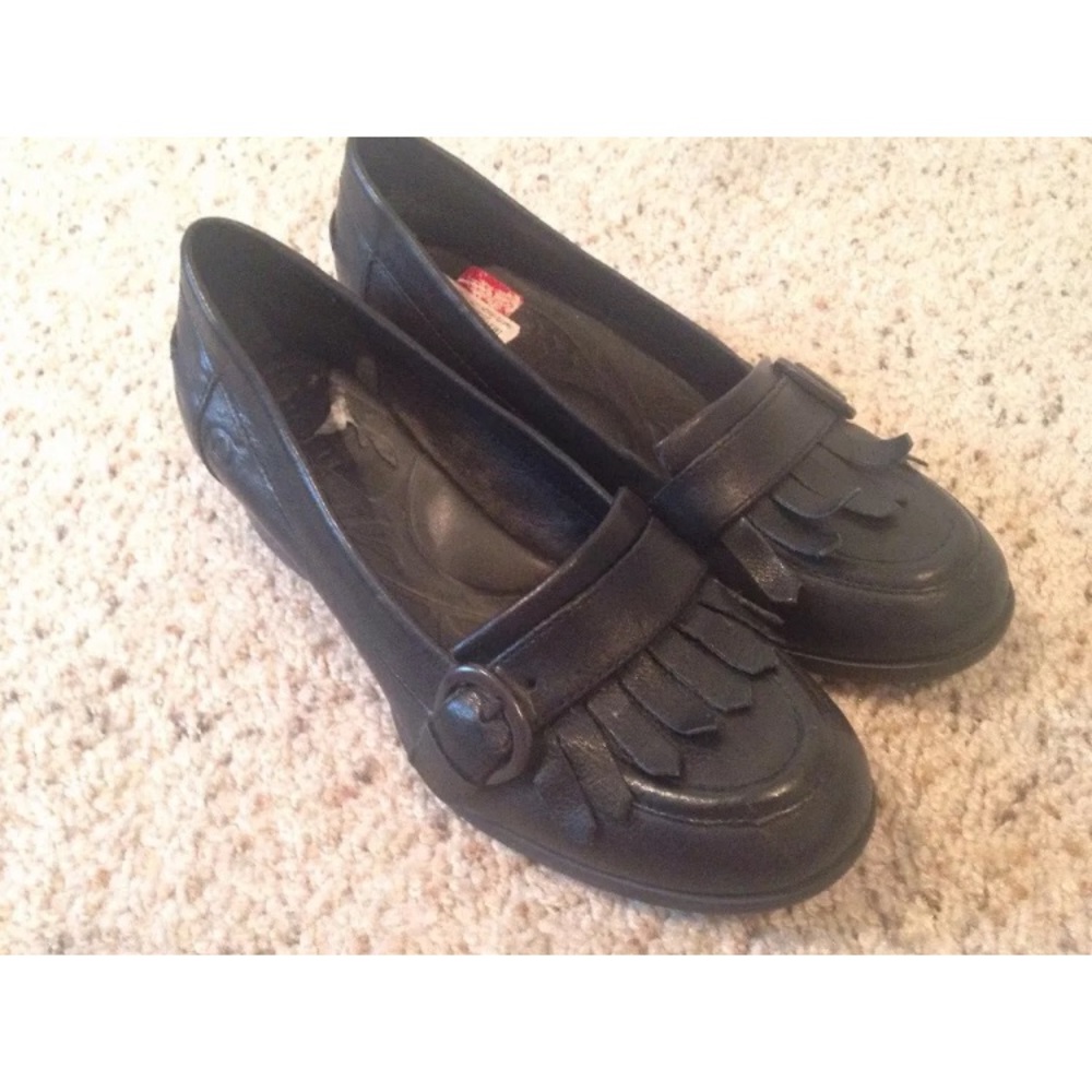 Born Lissette Black Leather Loafer Size 6.5 Med